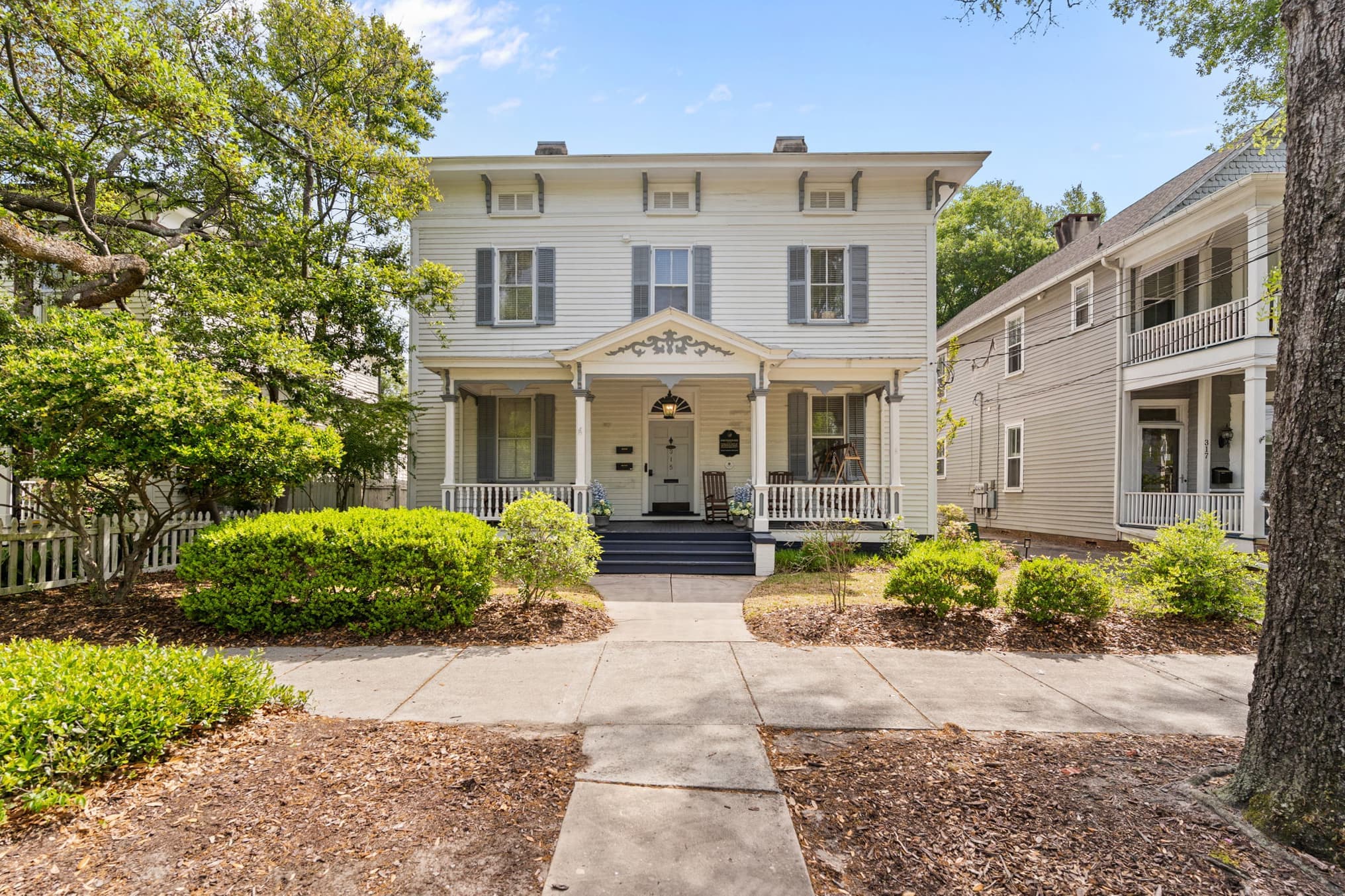 Front elevation of the circa-1870 Wright-Murchison House, home of Third & Oak Suites in downtown Wilmington, NC